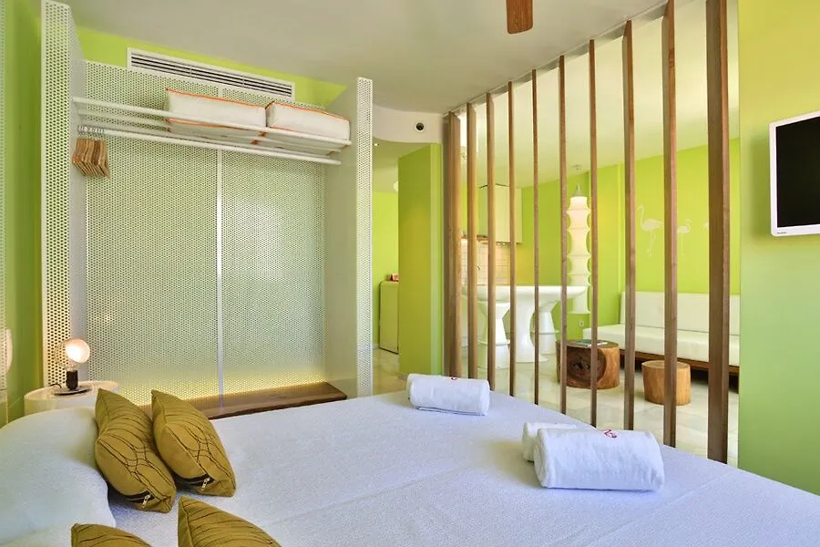 Tropicana Ibiza Suites - Adults Only Platja d'en Bossa 4*,